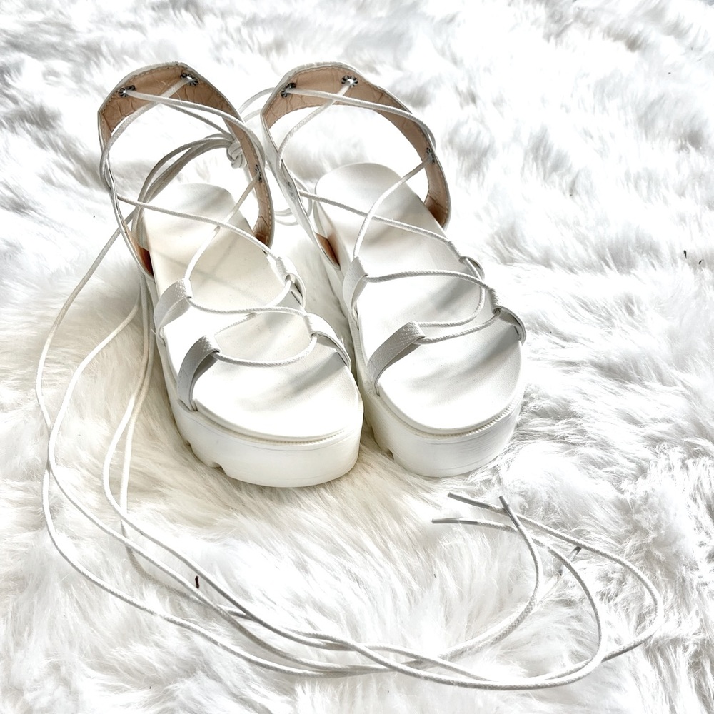 Brand new Gladiator Lace-up Platform sandals! - Picture 2 of 5